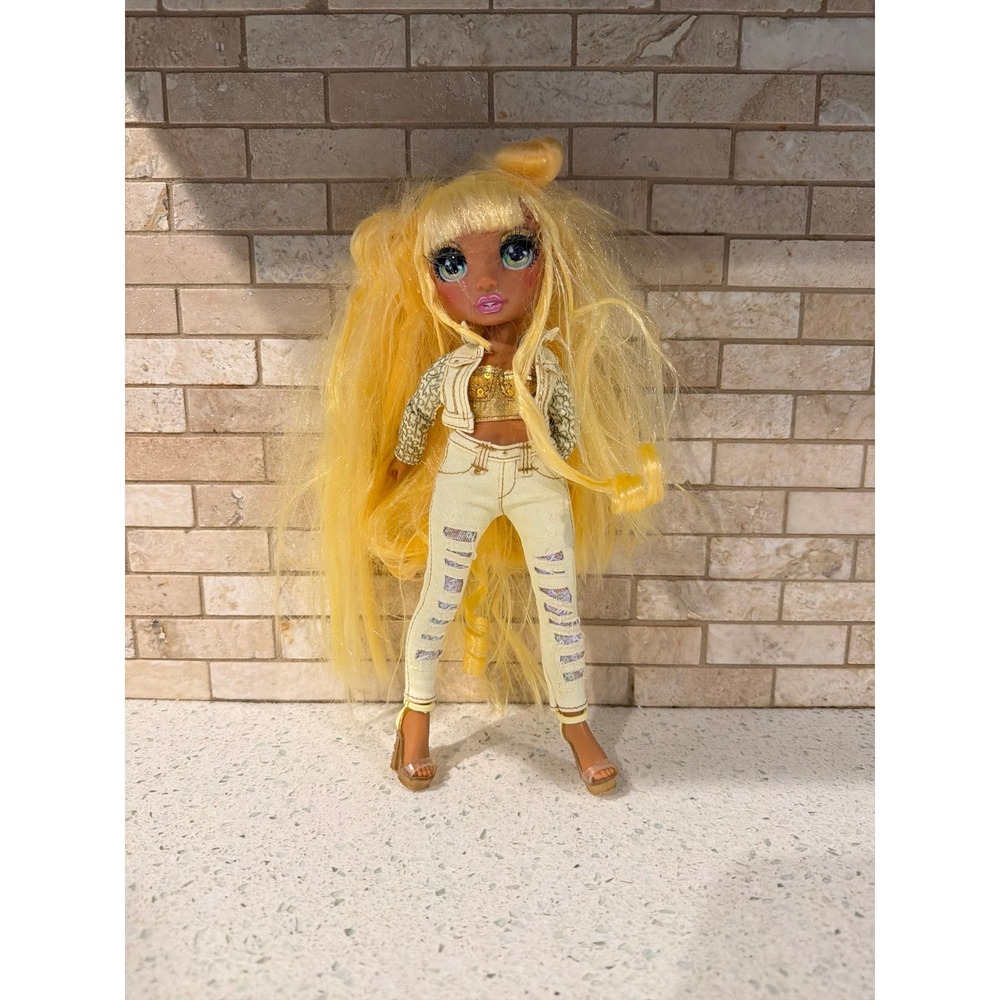 Rainbow‎ High Cheer Sunny Madison Yellow Fashion Doll